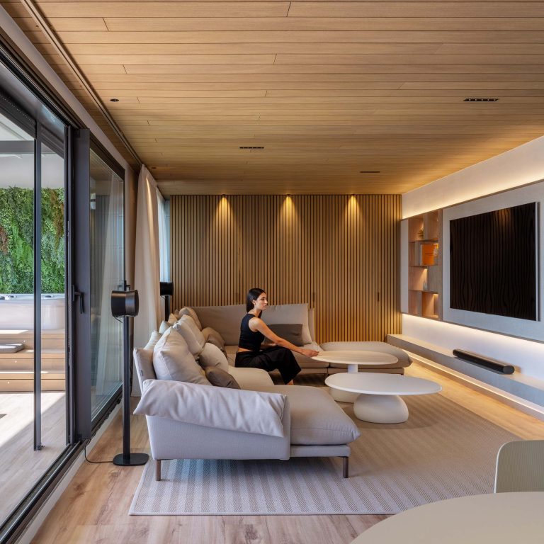 salon-diseno-murcia-alberto-garcia-atico-entrejardines