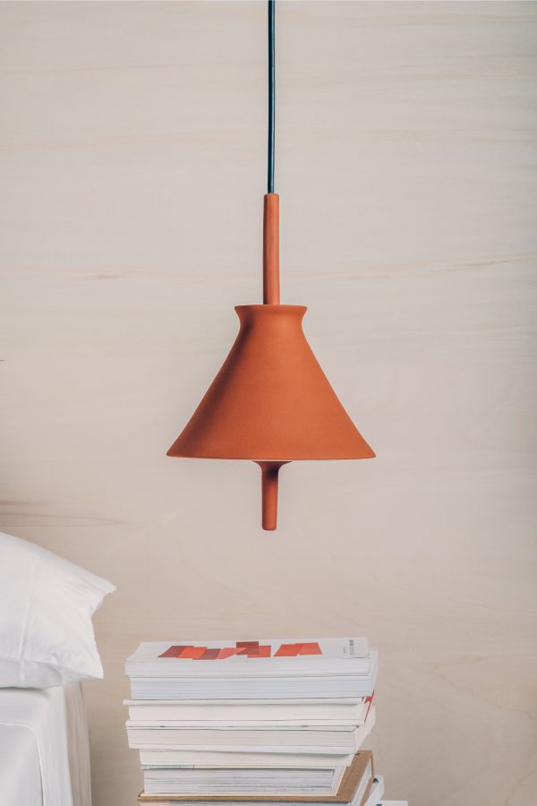lámpara suspendida barro ceramica alberto garcia Murcia Interiorismo